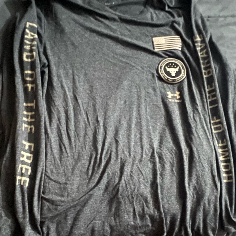 Under Armour Black Graphic Long Sleeve Shirt